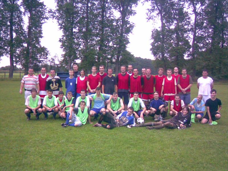 Po přátelském utkání "B" mužstva s dorostem 4:4,červen 2009